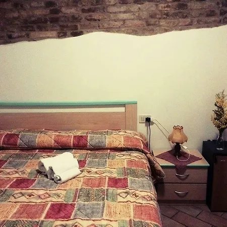 Agriturismo Crosta * Monterubbiano