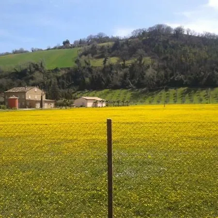 Agriturismo Crosta * Monterubbiano